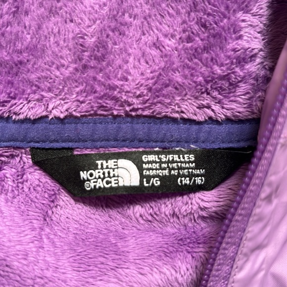 North Face two jackets in one! Double-Lined, Fleece Interior Waterproof Jacket - Picture 2 of 7